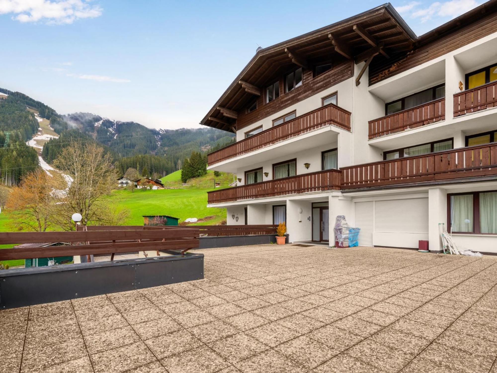 Apartment Holger By Interhome Zell am See Eksteriør billede